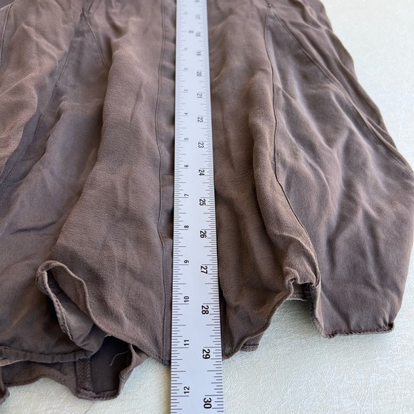 Vintage BCBG Maxazria Brown 100% Silk
Contrast Halter Midi Women Dress Size 8 - Picture 5 of 9